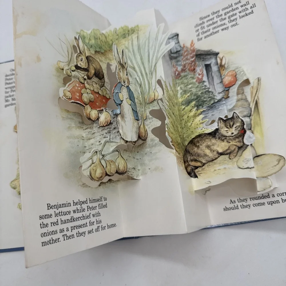 Benjamin Bunny Visits, Peter Rabbit Pop Up Book 1986